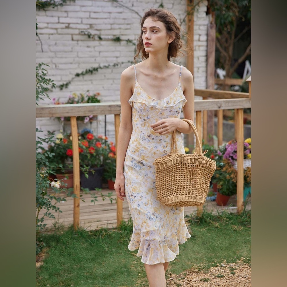 Simple Retro Kama Floral Butter Yellow Chiffon Slip Dress size XS cottage core